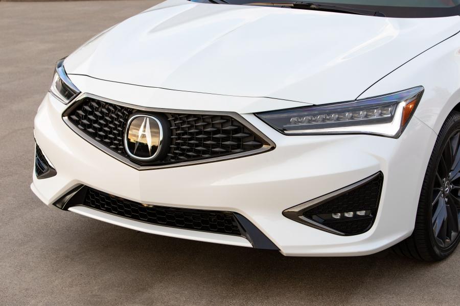 Детали экстерьера Acura ILX A-Spec 2018 года  (фото 43 из 52)